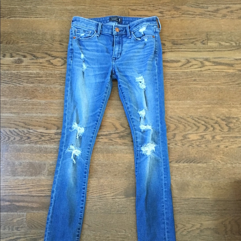 Size 00 Abercrombie blue ripped skinny jeans